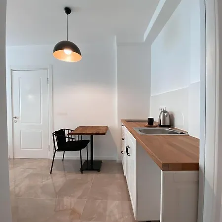 Отель Amber Boutique