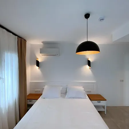 Amber Boutique Отель Кешме