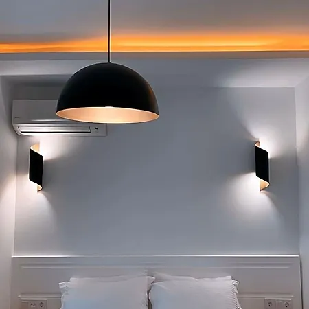 Amber Boutique Çeşme