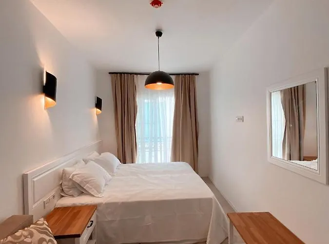 Amber Boutique Çeşme